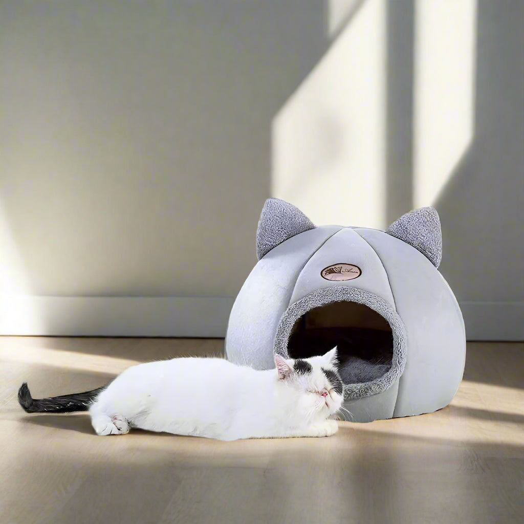 Cat Head Shaped Cave Bed 