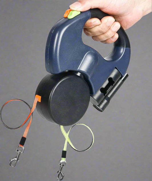 Close up image of the Dual Pet Leash Retractable Reflective Lead 360 Swivel Double Dog Walking Leash