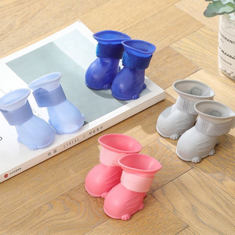 Dog Rain Boots 4Pcs Pet Dog Puppy Warm Waterproof Silicone Non-Slip Rain Boots Footwear Shoes Dog Cat Pet Toy Dog Rain Boots - Dog Rain Shoes, Cat Rain Boots, Waterproof Foot Cover, Soft Bottom Shoes