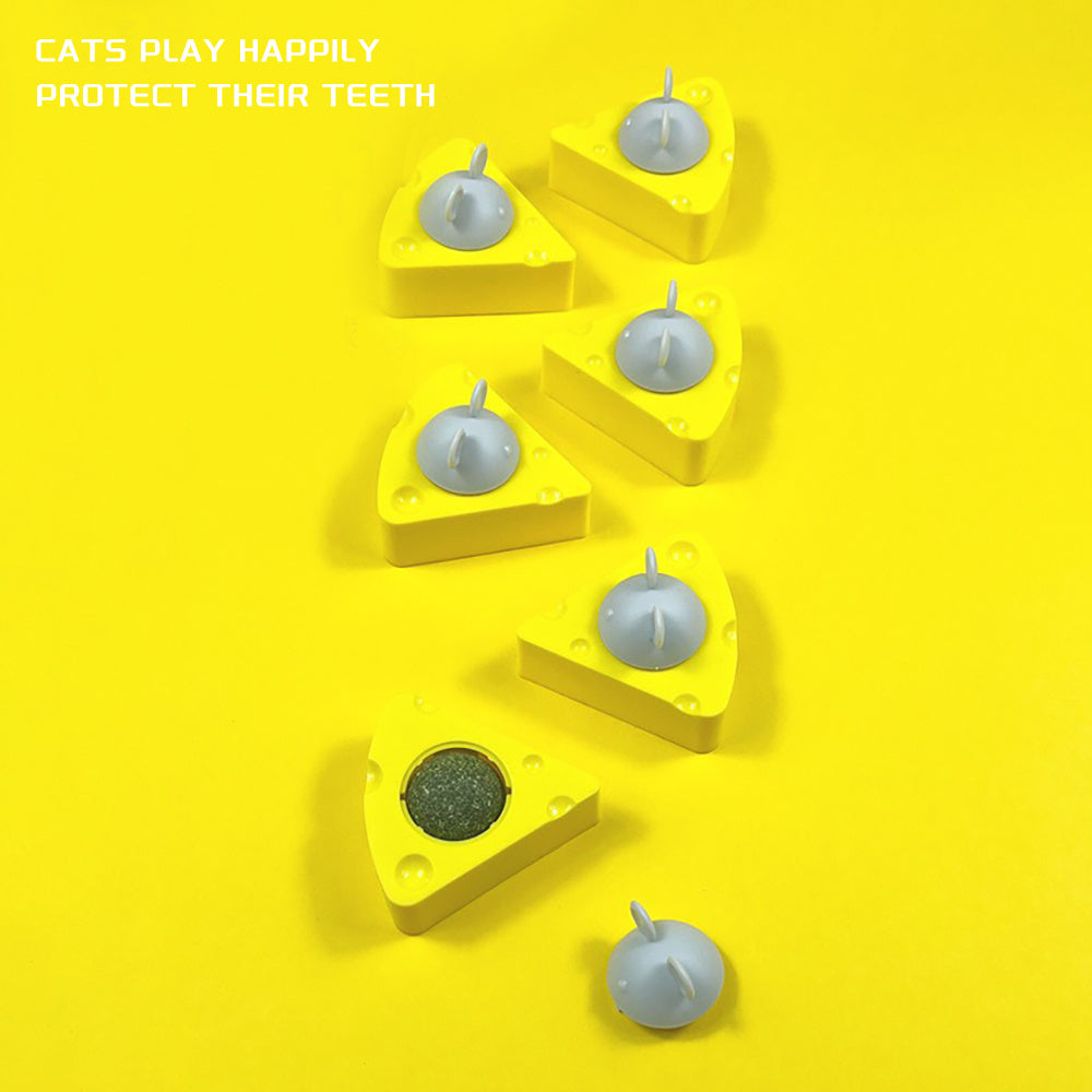 Catnip Toy Ball - Natural Cat Entertainment with Digestive Health & Fresh Breath Benefits