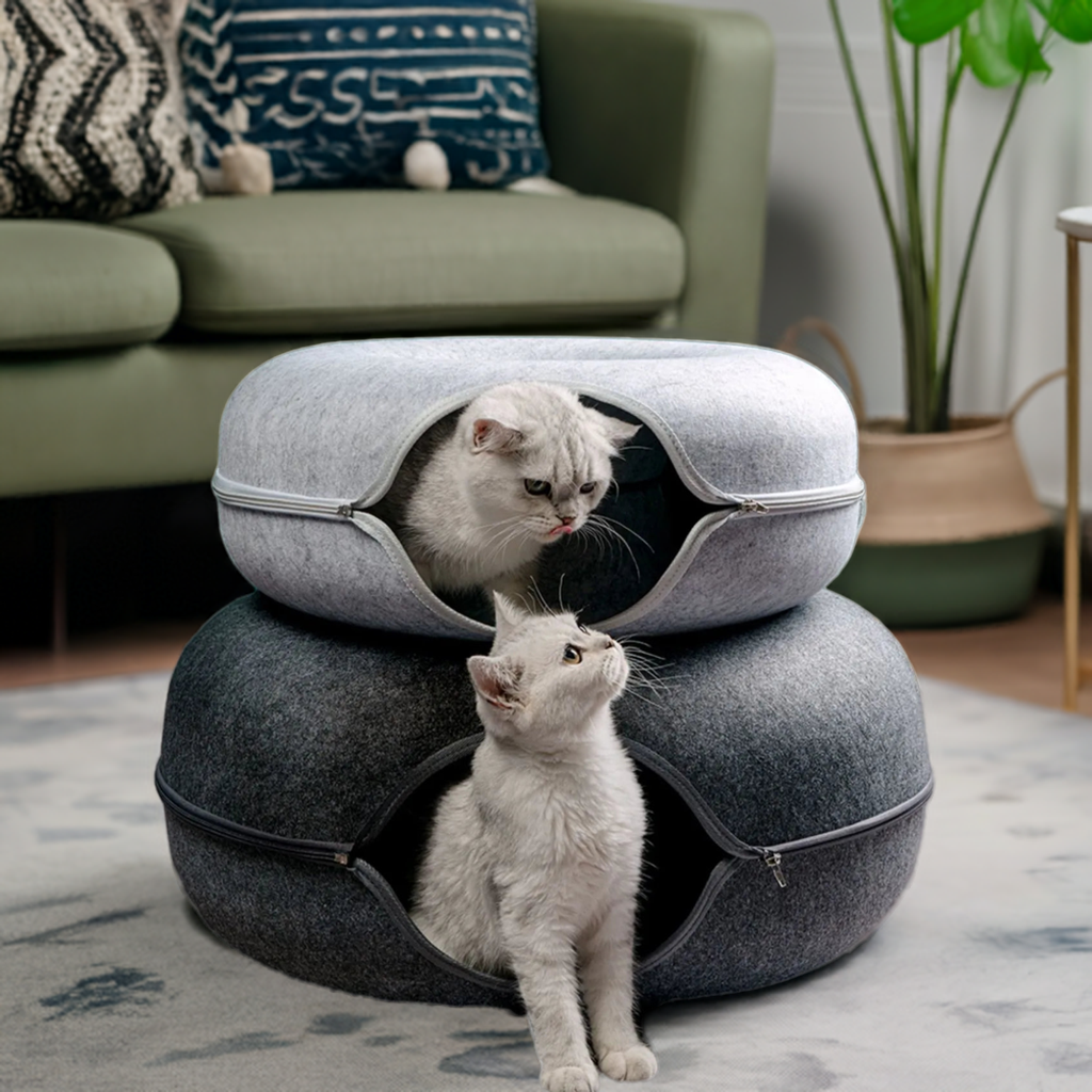 Wool Felt Cat Tunnel | Eco-Friendly Pet Play Tube | Sustainable Cat Hideaway